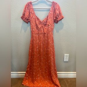 Beautiful peach Billabong dress!